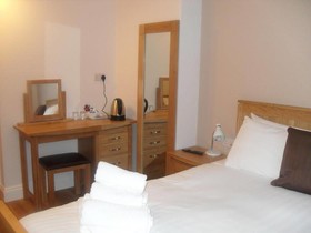 Albany Guest House