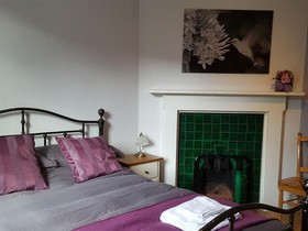 Bath Holiday Suites