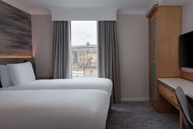 DoubleTree by Hilton Bath