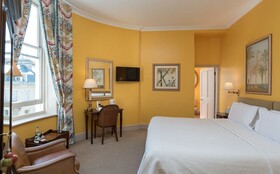 Dukes Hotel