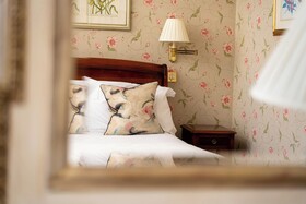 Dukes Hotel