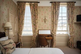 Dukes Hotel
