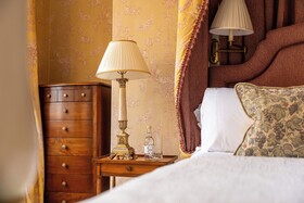 Dukes Hotel