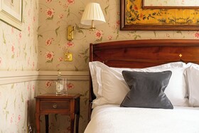 Dukes Hotel