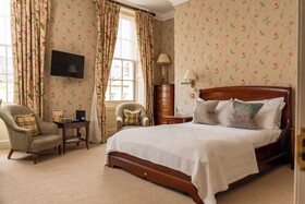 Dukes Hotel