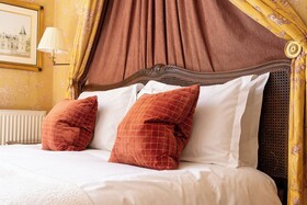 Dukes Hotel