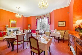 OYO Bailbrook Lodge, Bath