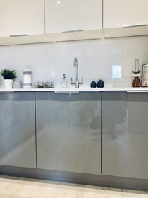 Snapos Luxury Serviced Apartments Meridian House Bedford