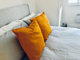 Snapos Luxury Serviced Apartments Meridian House Bedford