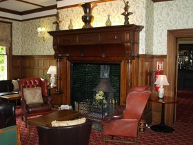 Woodlands Manor