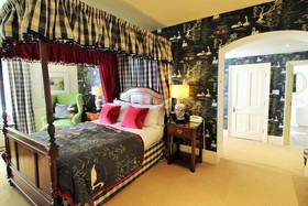 The Swan Hotel