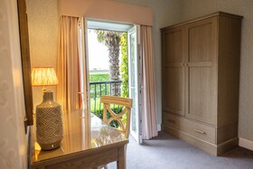 Best Western Plus The Connaught Hotel & Spa