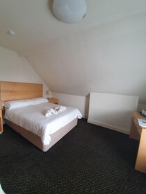 Brooklands Lodge