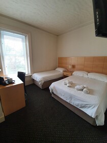 Brooklands Lodge