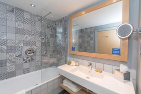 Hilton Bournemouth