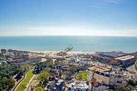 Holiday Inn Bournemouth