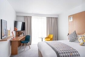 Holiday Inn Bournemouth