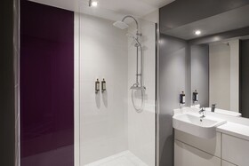 Premier Inn Bournemouth Central