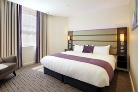 Premier Inn Bournemouth West Cliff