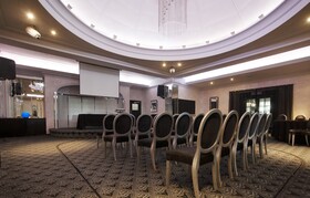 The Cumberland Hotel