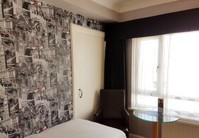 The Cumberland Hotel