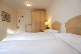 The Grove Hotel