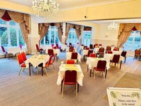 The Grove Hotel