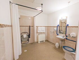 The Grove Hotel