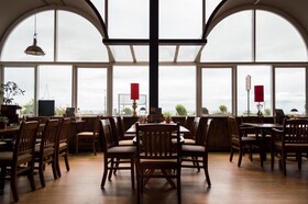 The Suncliff Hotel