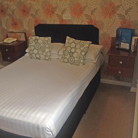The Suncliff Hotel