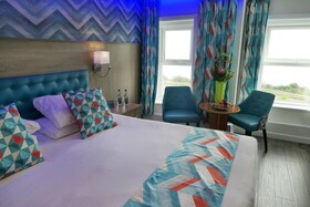 The Suncliff Hotel