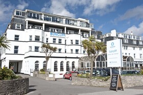 The Suncliff Hotel