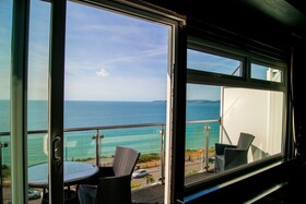 The Suncliff Hotel