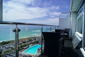 The Suncliff Hotel