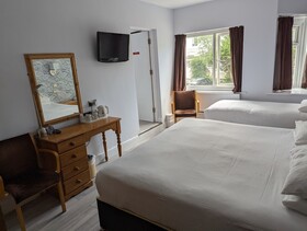 The Suncliff Hotel