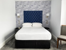 The Suncliff Hotel