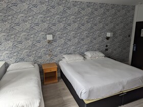 The Suncliff Hotel