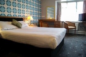 The Suncliff Hotel