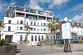 The Suncliff Hotel