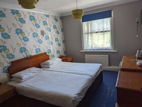 The Suncliff Hotel