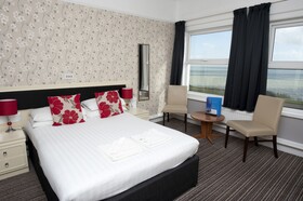 The Suncliff Hotel