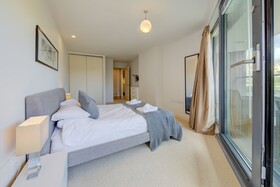 Cleyro Serviced Apartments - Finzels Reach