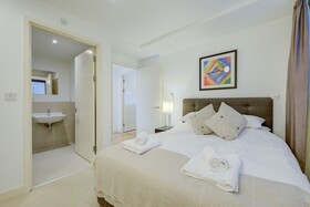Cleyro Serviced Apartments - Finzels Reach
