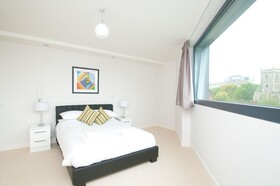 Cleyro Serviced Apartments - Finzels Reach