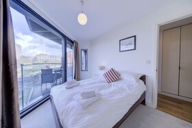 Cleyro Serviced Apartments - Finzels Reach