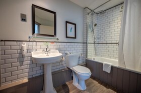 Cross Hands Hotel