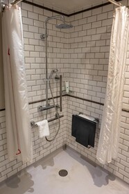 Cross Hands Hotel