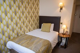 Cross Hands Hotel
