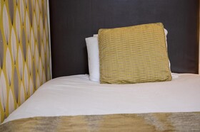 Cross Hands Hotel