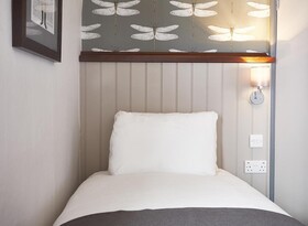 Dartbridge Inn
